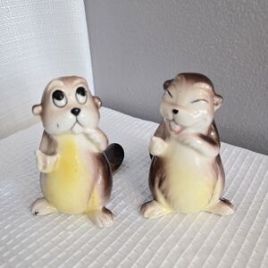 Vtg Anthropomorphic Beaver Salt Pepper Shakers 1950s Kitsch Kitchen Animals